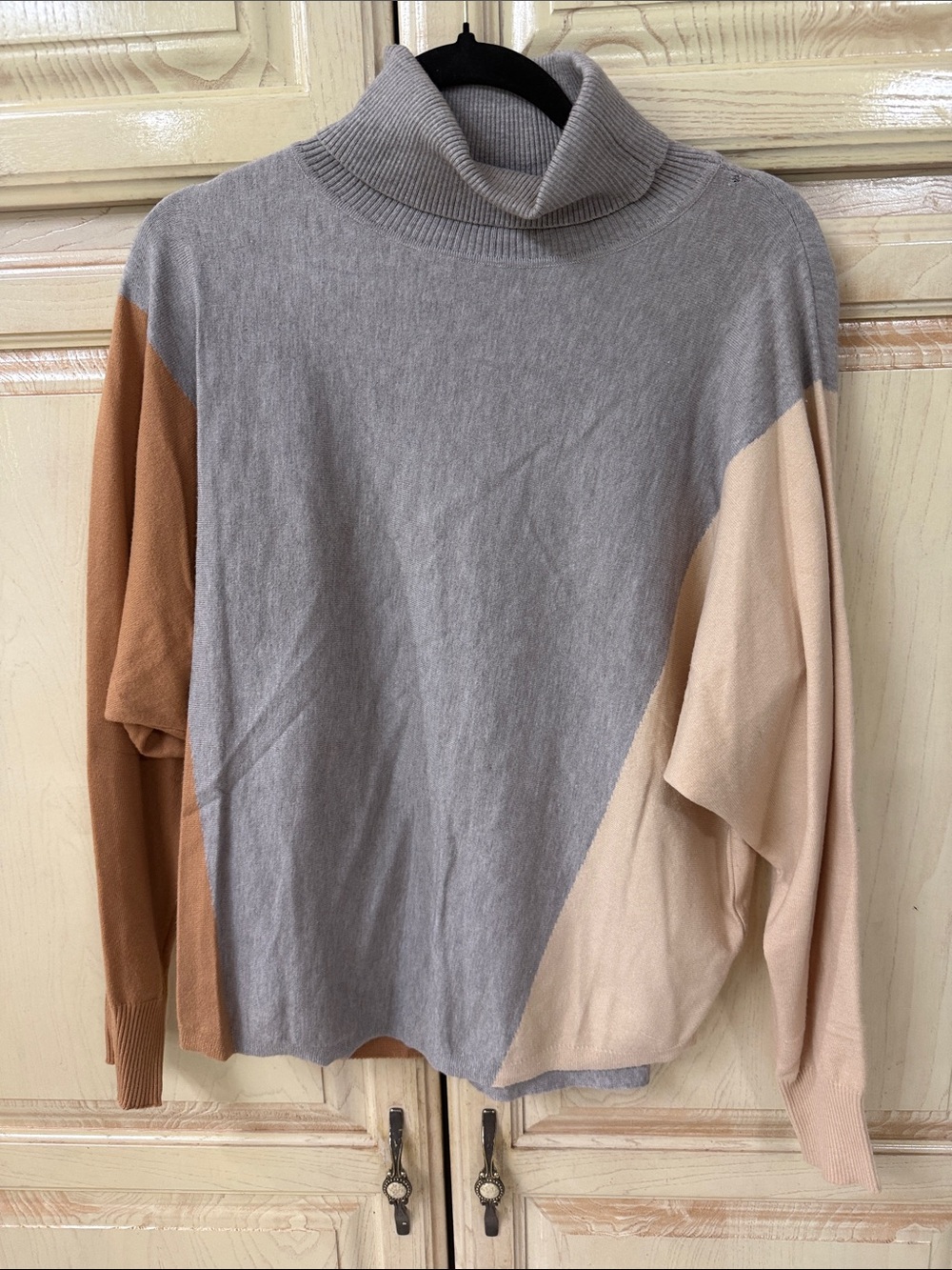 Colorblock Cowl Neck Sweater in Gray, Tan & Cream